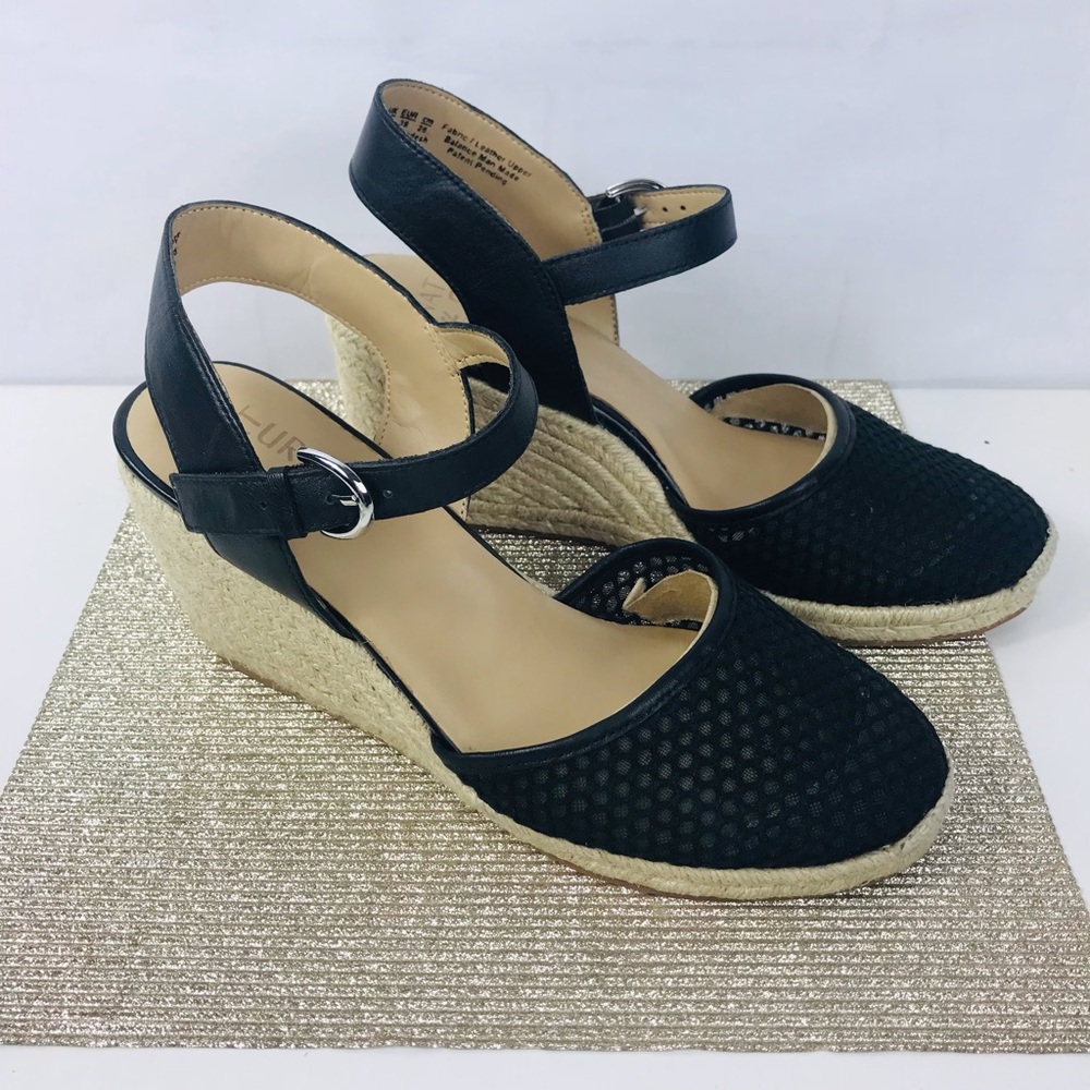 Naturalizer: almost newBlack Wedge Sandals shoes 9sz